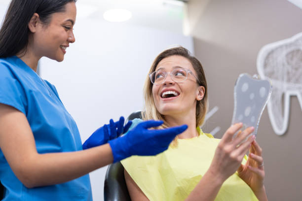 Best Cosmetic Dentistry  in Struthers, OH